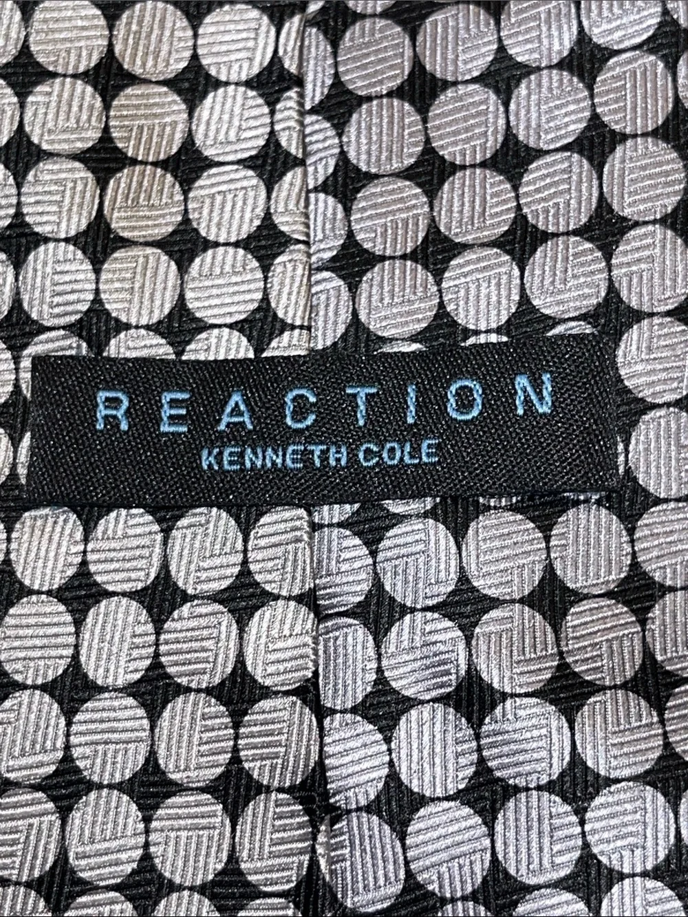 Kenneth Cole Reaction Black and Silver Geometric Dot Tie